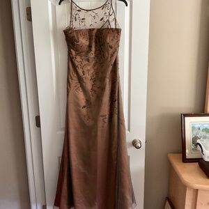 Formal bronze satin and shear, size 20